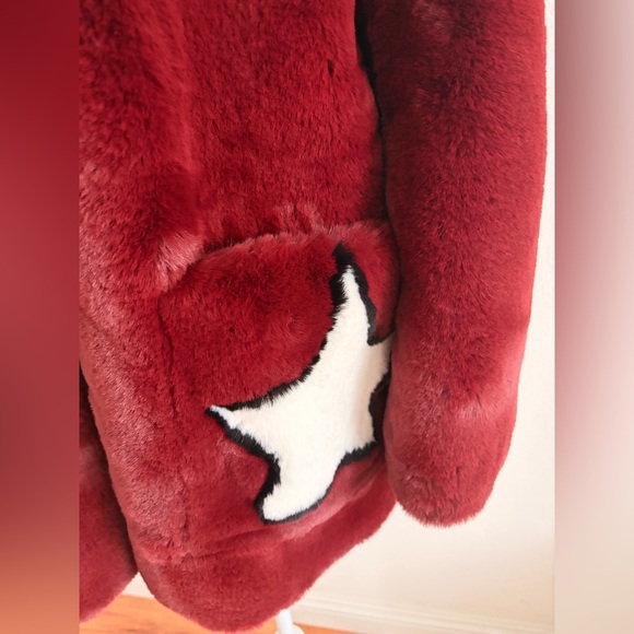 GUESS Burgundy Faux Fur Star Coat (XS) - Picture 4 of 7